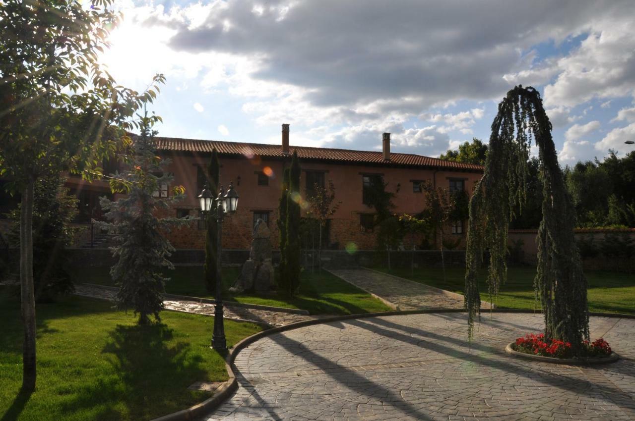 Palacio Del Conde De Rebolledo Villaviciosa de la Ribera Екстериор снимка